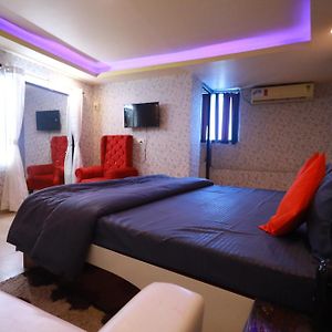 Raj Resort